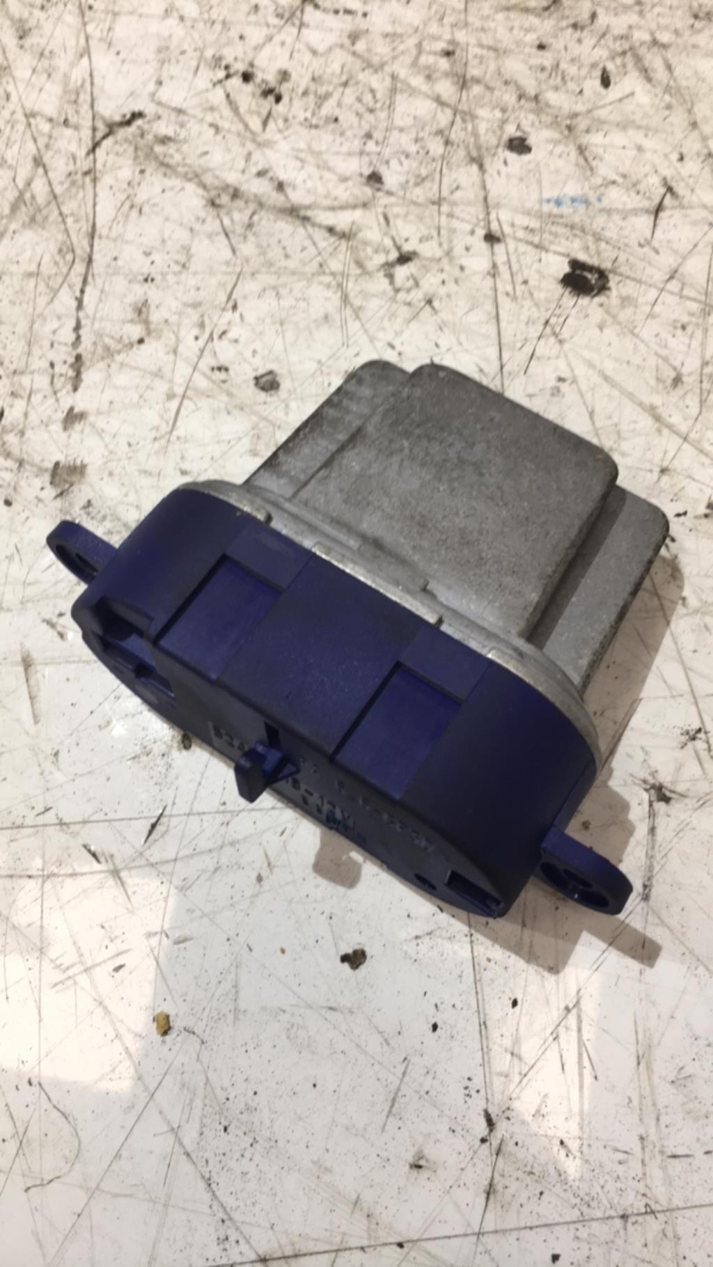 Resistance chauffage RENAULT LAGUNA 2 PHASE 2 BREAK Essence - 1