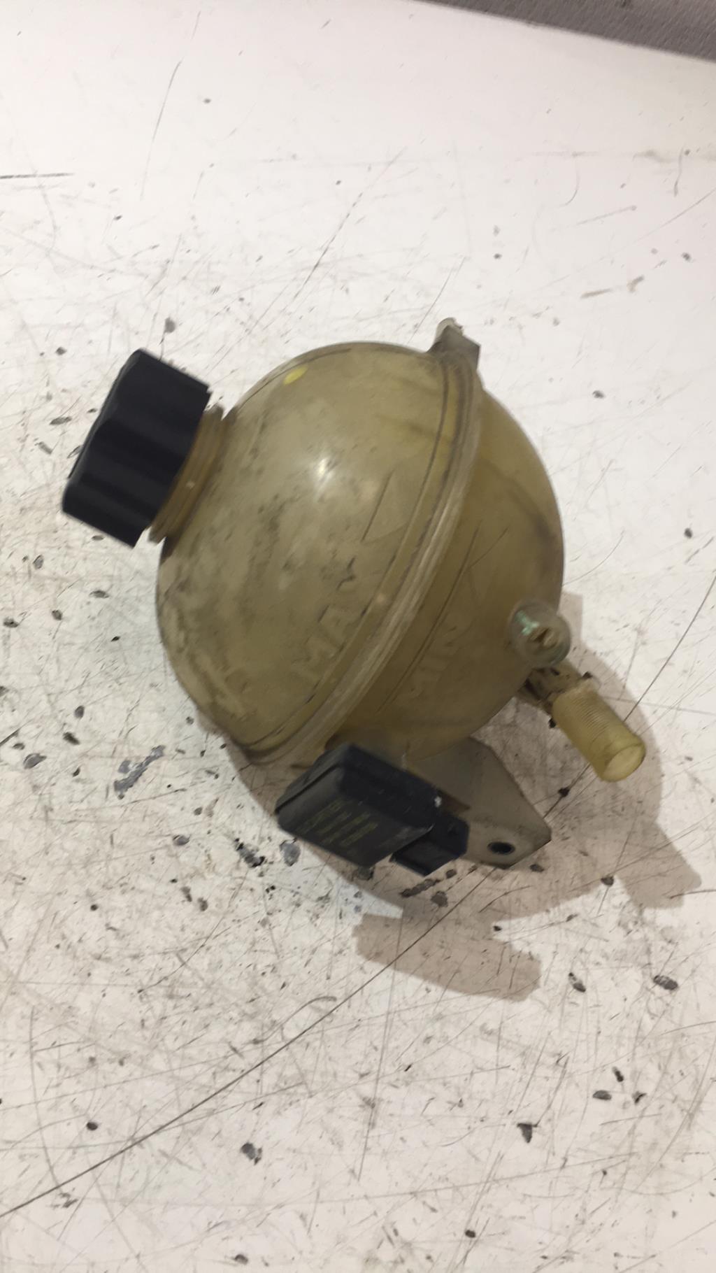 Vase d'expansion PEUGEOT 206 PHASE 1 Diesel - 1