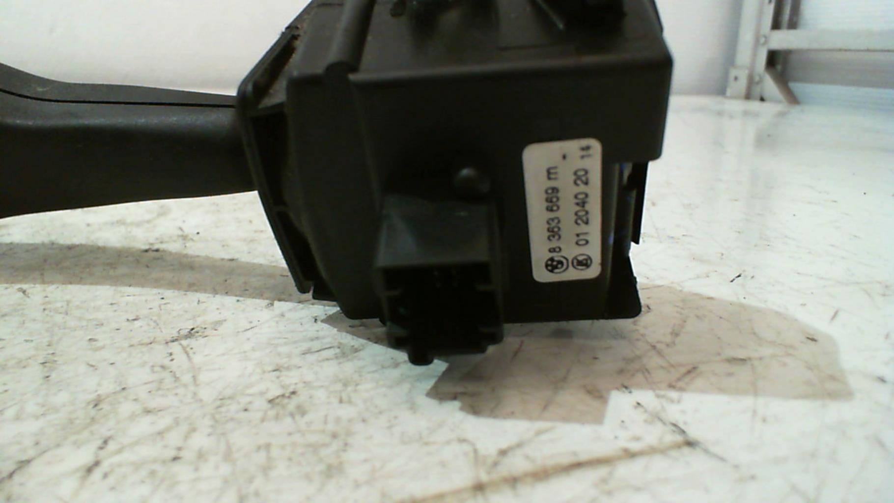 Commodo d'essuie glaces BMW X3 E83 PHASE 1 Diesel - 1