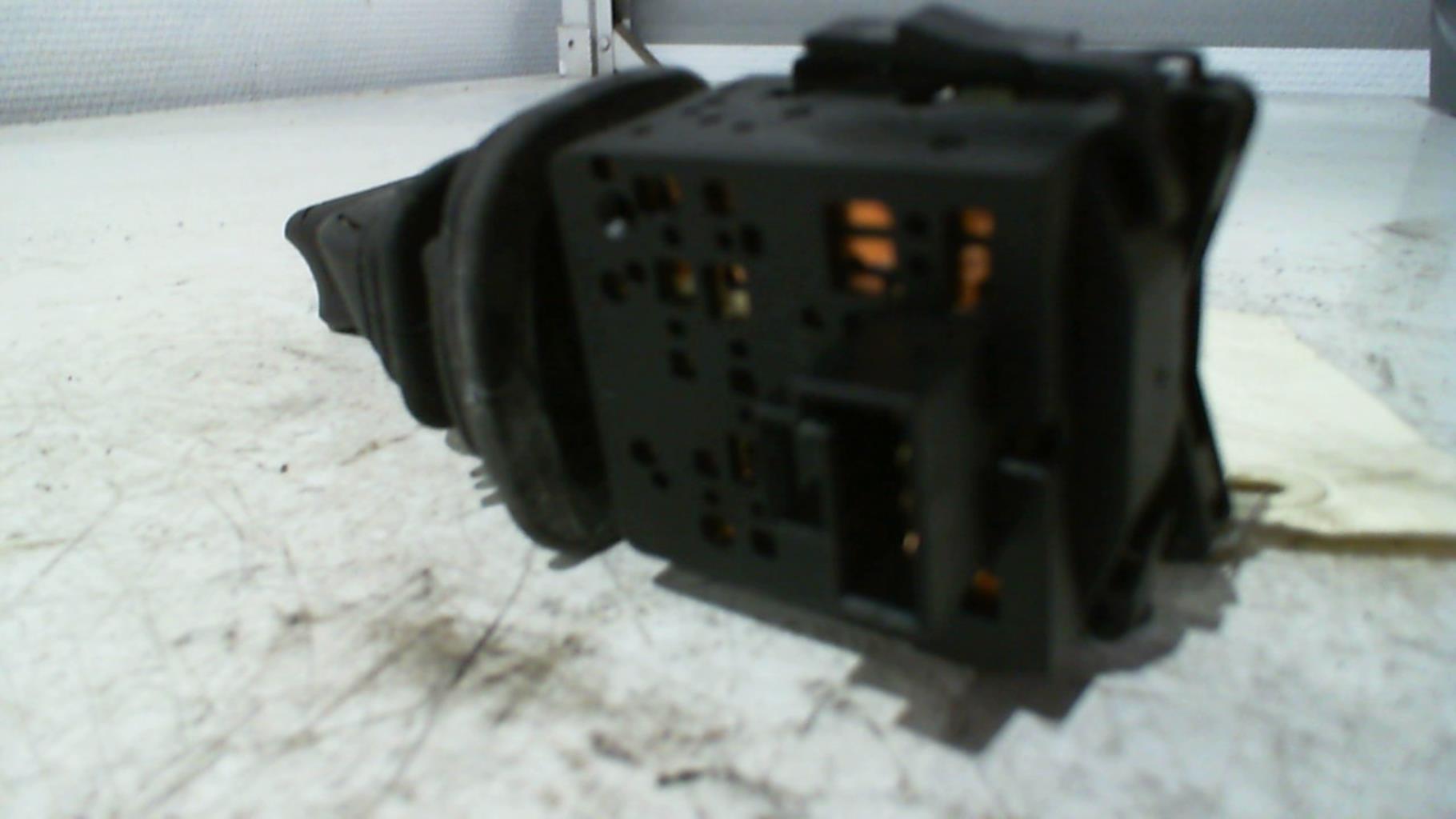Commodo d'essuie glaces OPEL MERIVA A PHASE 2 Diesel - 1