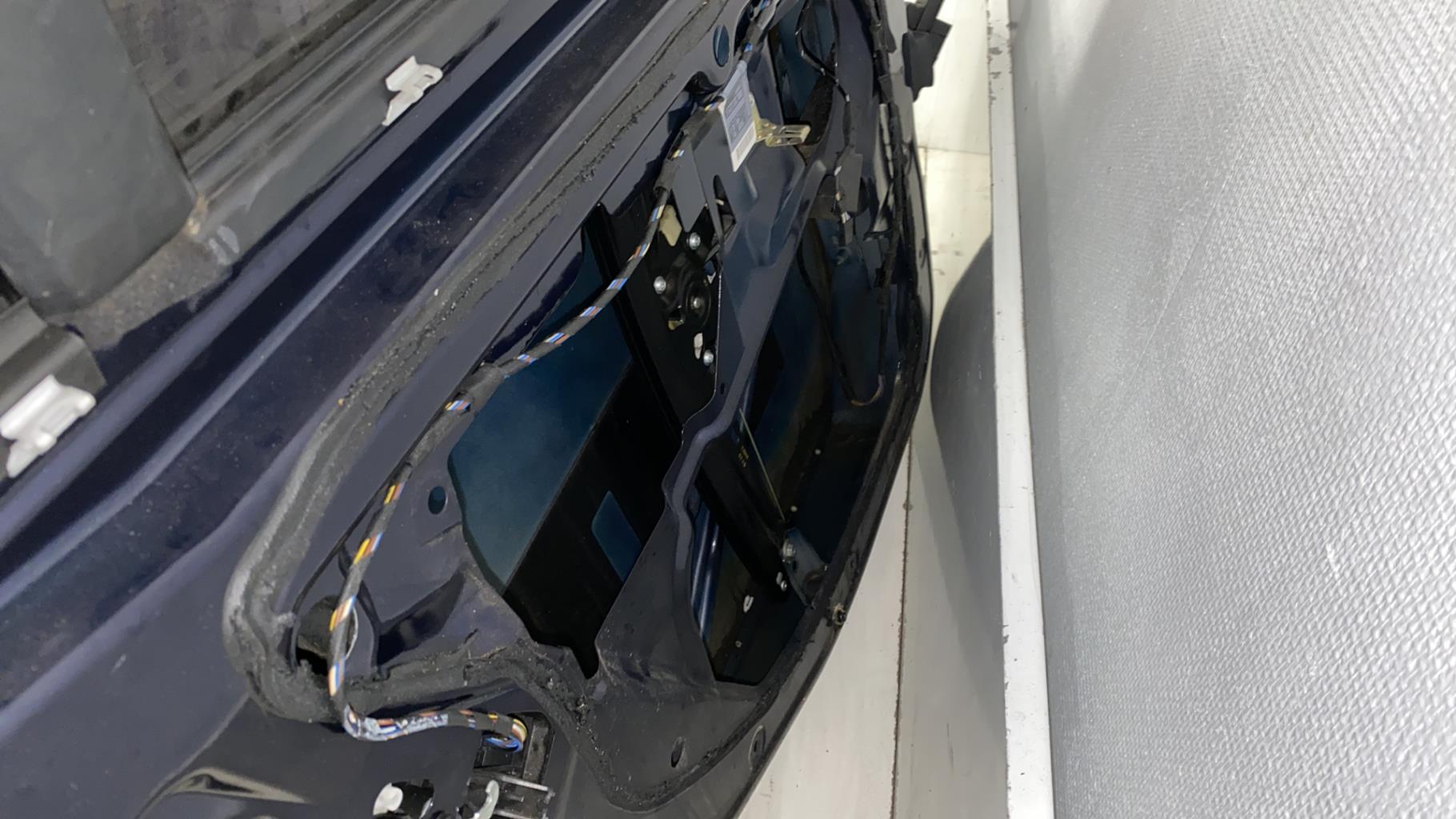 Porte arriere gauche BMW SERIE 5 E61 TOURING PHASE 1 BREAK Diesel - 1
