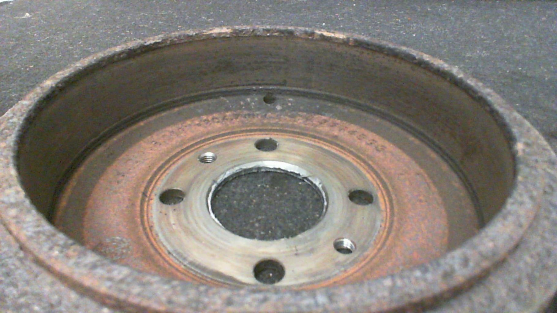 Tambour arriere gauche CITROEN NEMO Essence - 1
