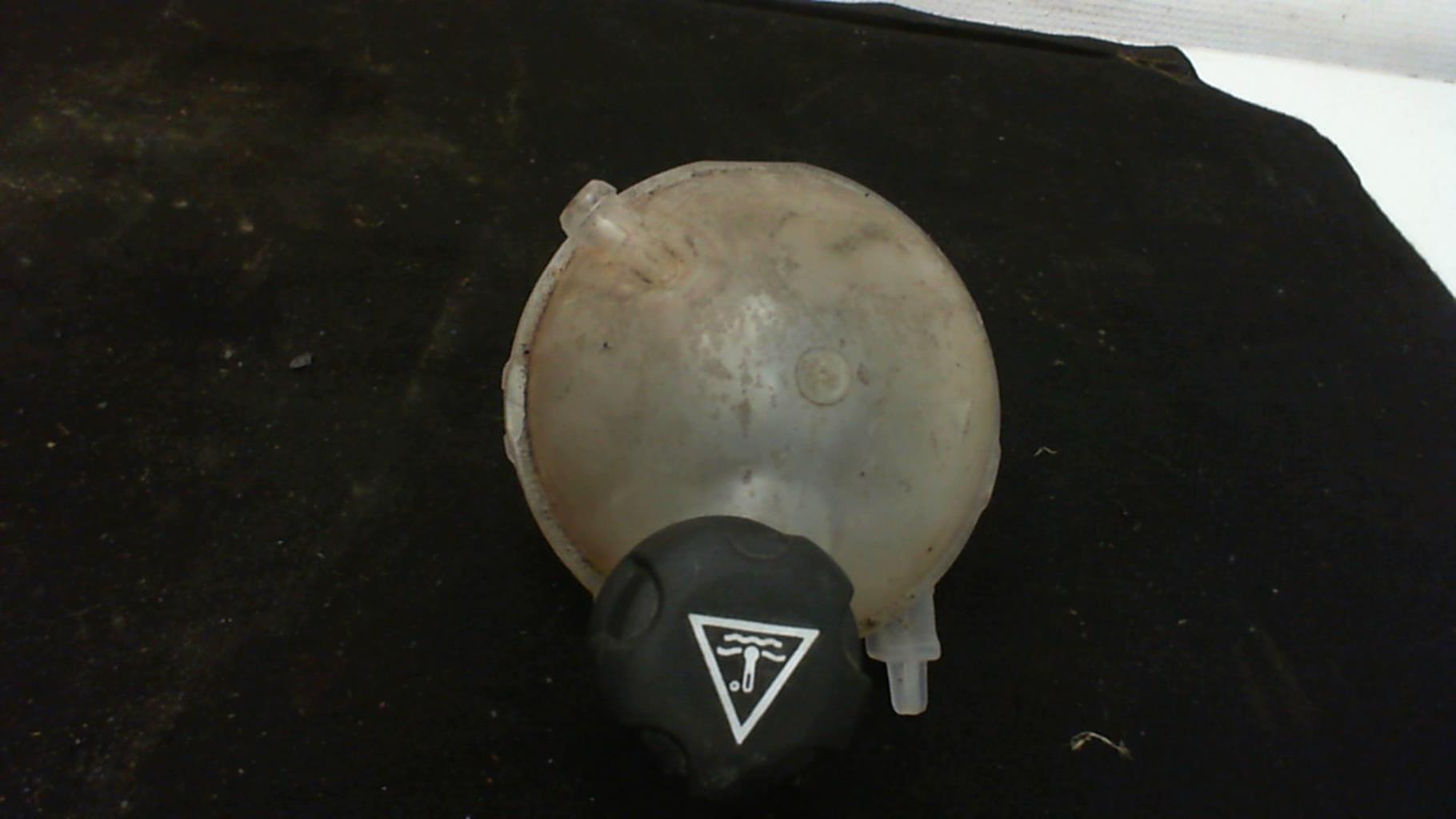 Vase d'expansion CITROEN C4 2 PHASE 2 Essence - 1