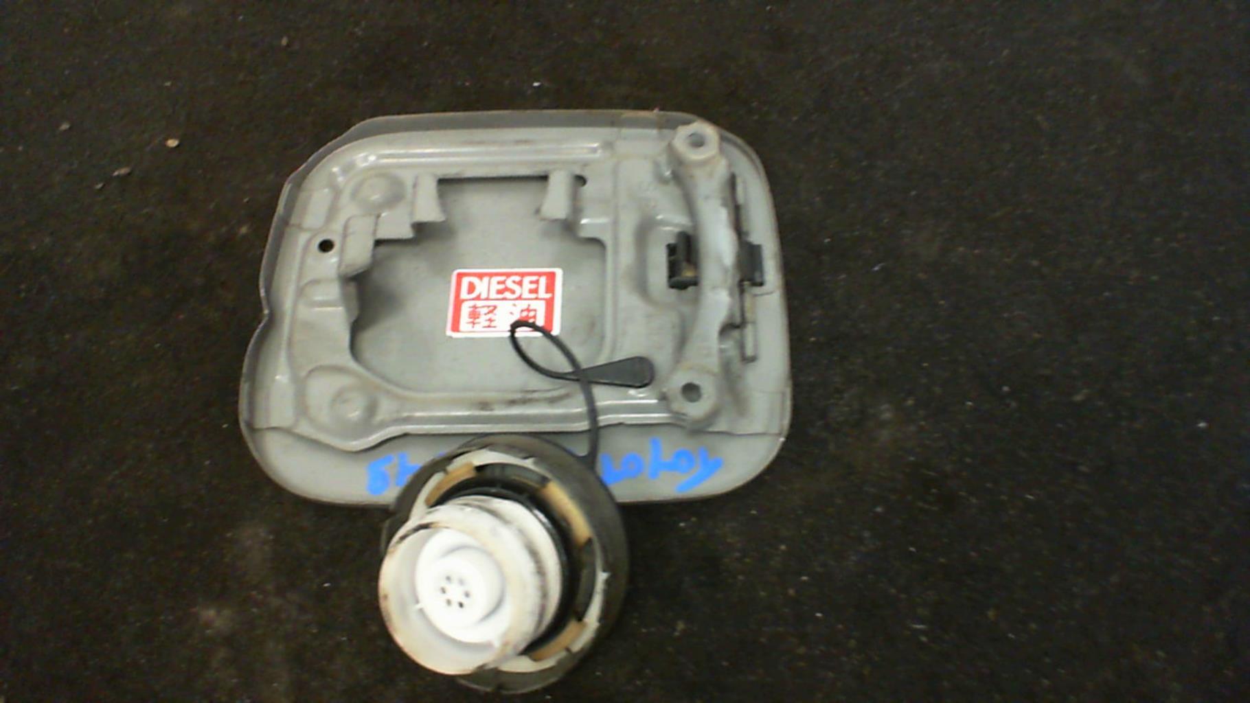 Trappe d'essence TOYOTA COROLLA VERSO 1 Diesel - 1