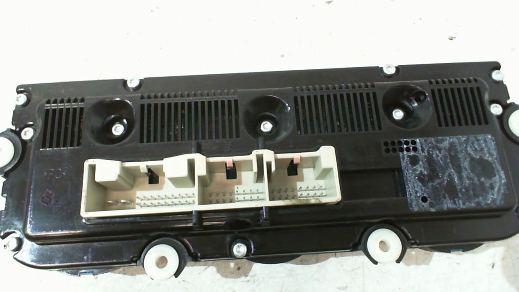 Commande chauffage VOLKSWAGEN GOLF 5 Diesel - 1