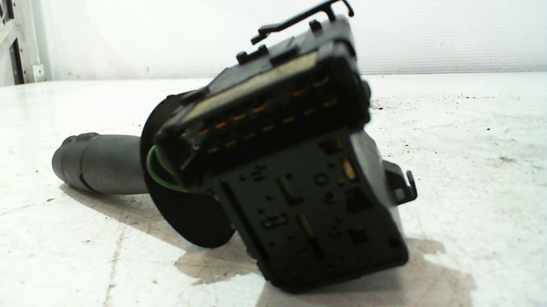 Commodo d'essuie glaces RENAULT LAGUNA 2 PHASE 1 BREAK Diesel - 1