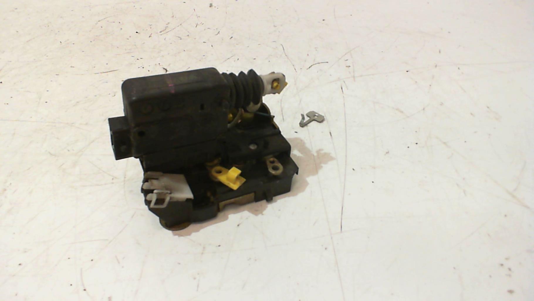 Serrure avant gauche RENAULT CLIO 1 PHASE 3 Essence - 1