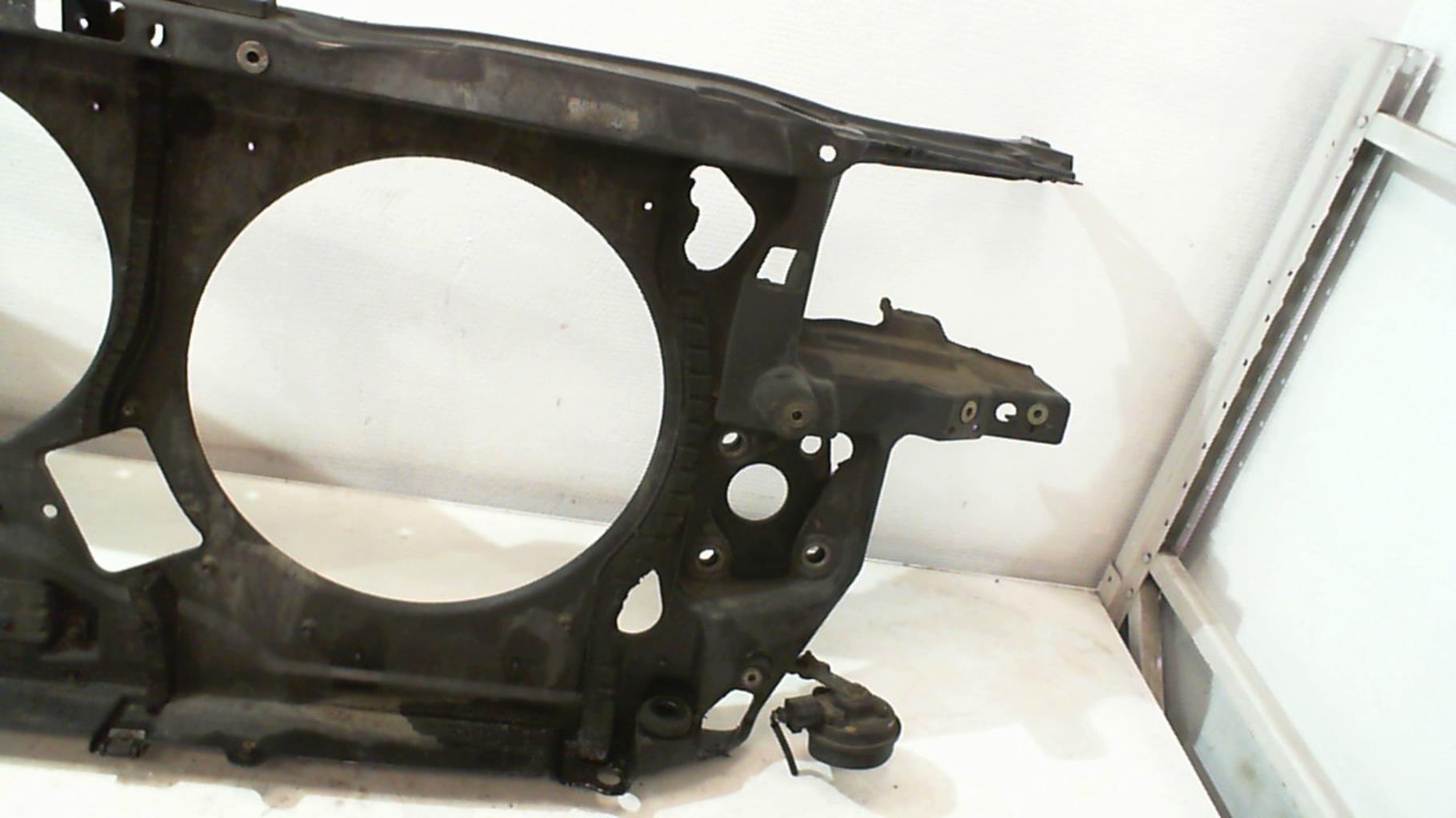 Face avant VOLKSWAGEN PASSAT 4 PHASE 2 Essence - 1