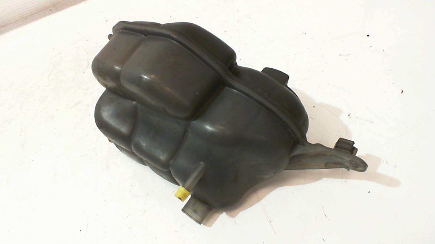 Vase d'expansion VOLKSWAGEN PASSAT 4 PHASE 2 Essence - 1
