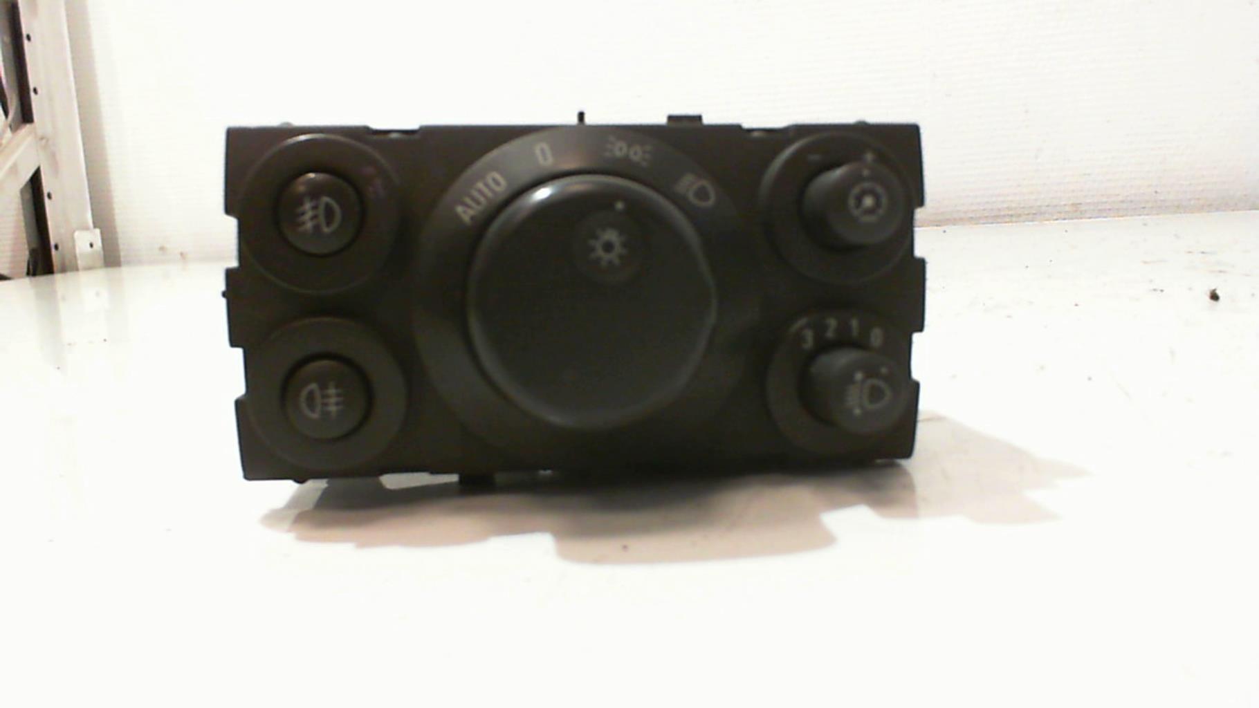 Commande de phare OPEL ASTRA H GTC PHASE 2 Diesel - 1