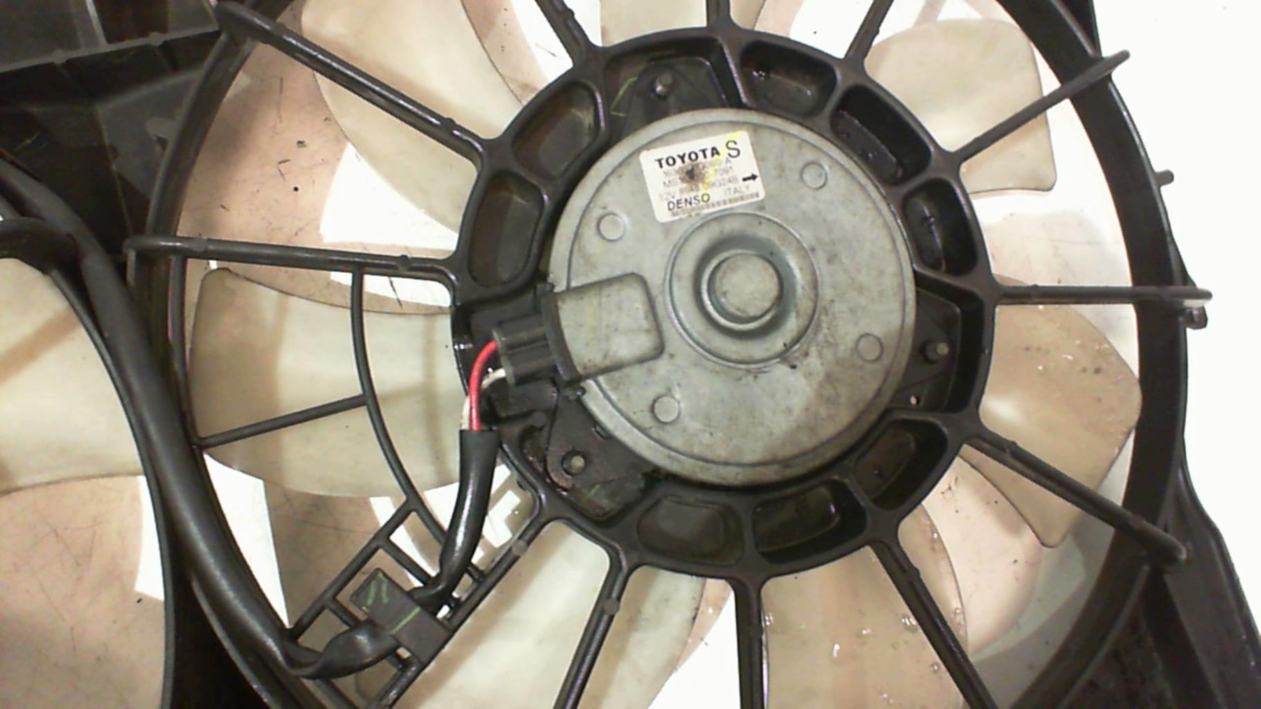 Ventilateur eau TOYOTA COROLLA VERSO 2 PHASE 1 Diesel - 1