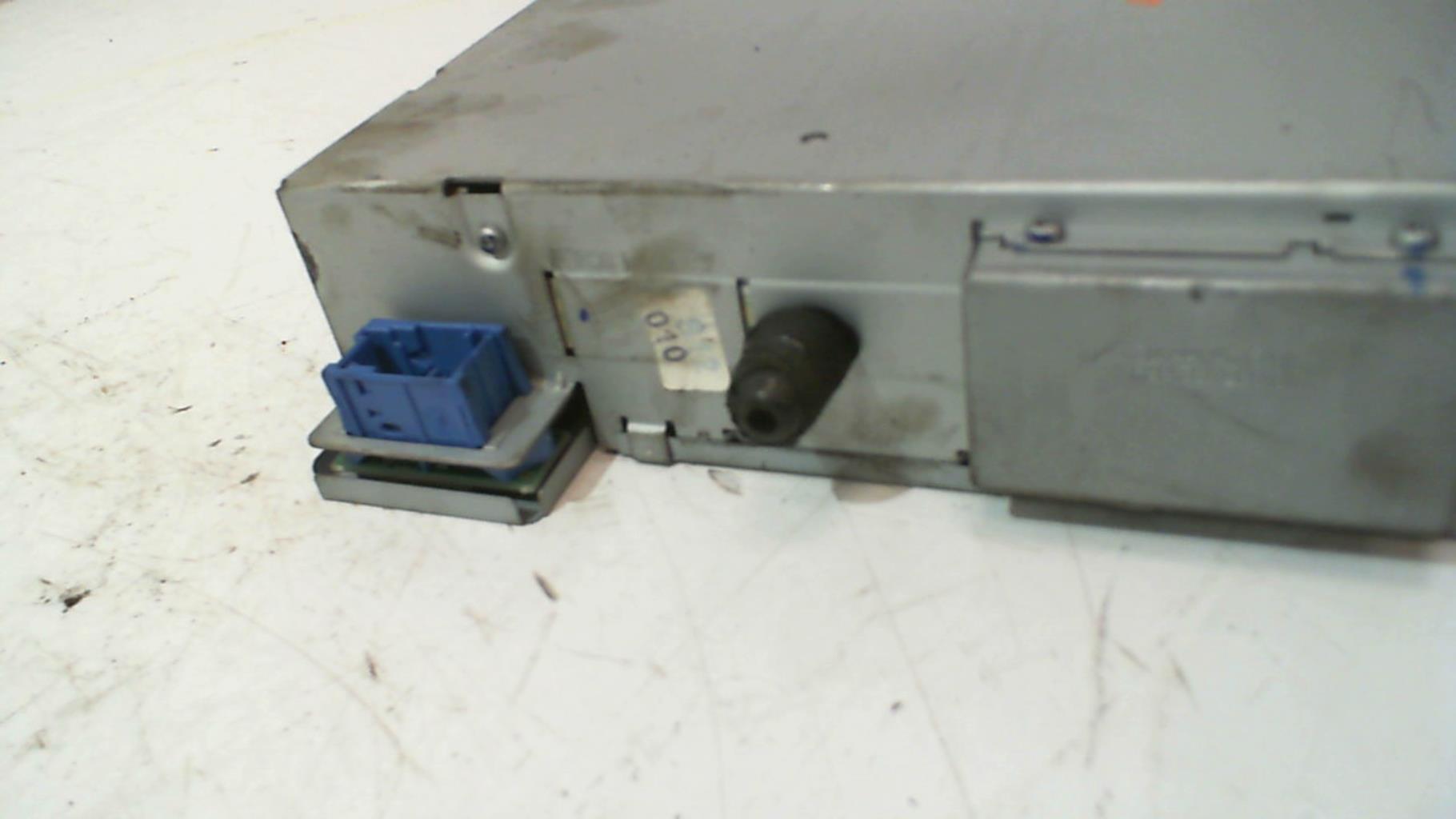 Chargeur CD PEUGEOT 307 PHASE 1 Diesel - 1