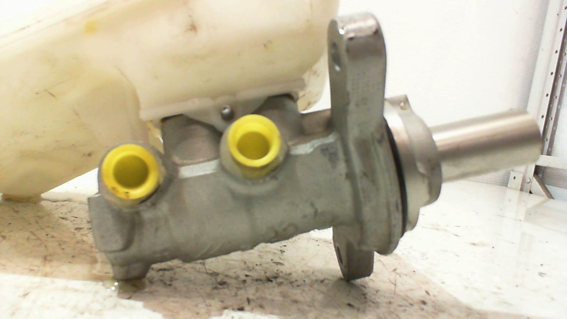 Maitre cylindre (freinage) CITROEN C3 2 PHASE 2 Essence - 1