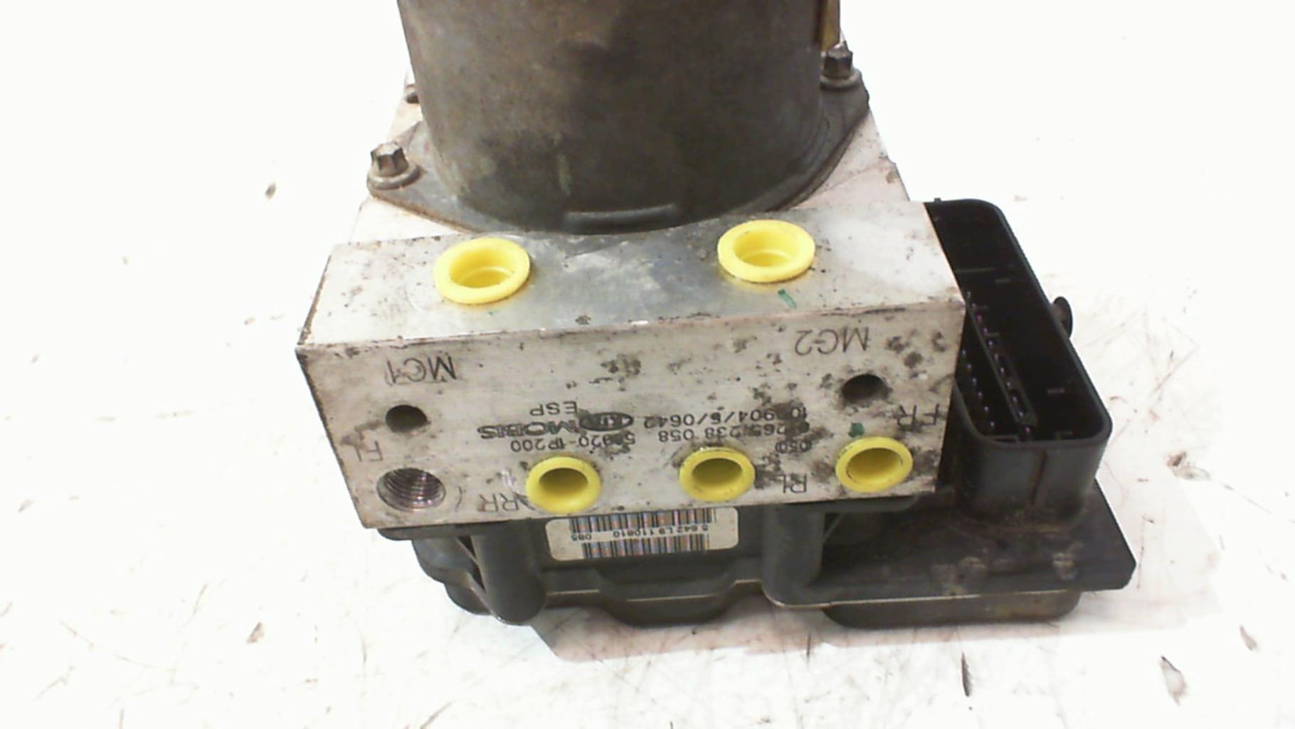Bloc ABS (freins anti-blocage) KIA VENGA PHASE 1 Diesel - 1