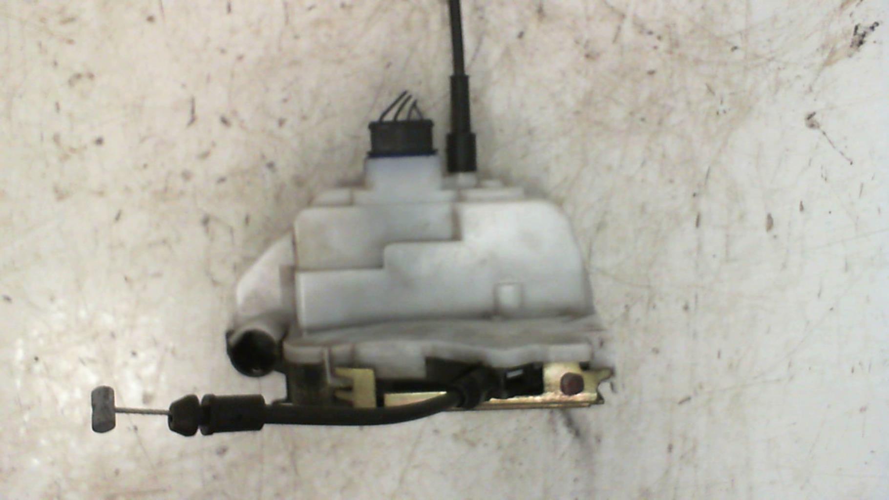 Serrure avant droit RENAULT MEGANE 2 PHASE 2 Essence - 1