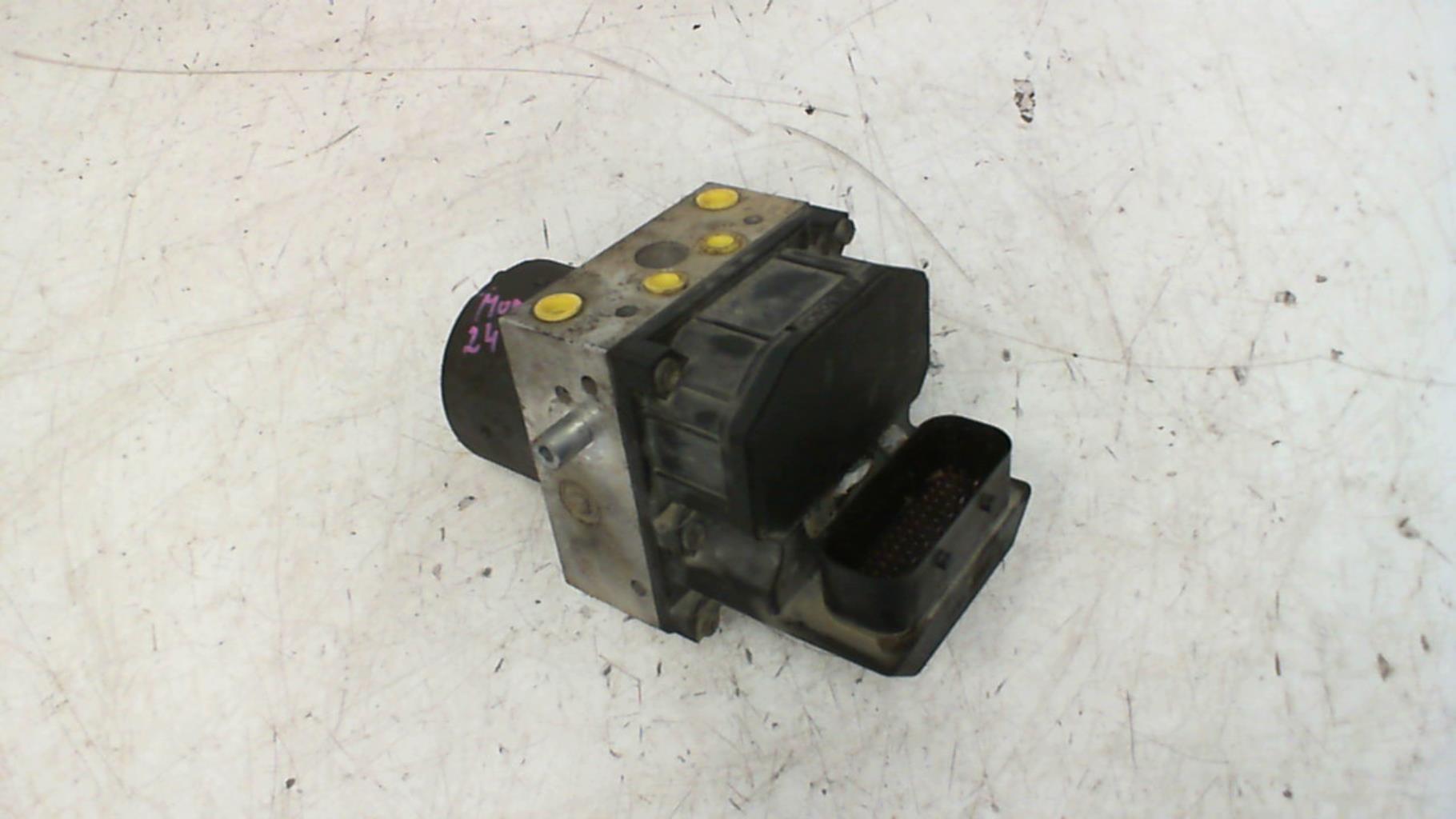 Bloc ABS (freins anti-blocage) FORD MONDEO 2 Diesel - 1