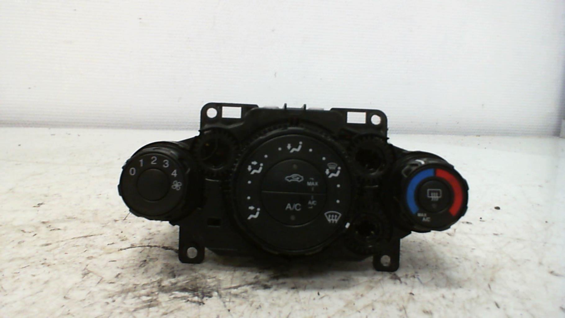 Commande chauffage FORD FIESTA 6 PHASE 1 Diesel - 1