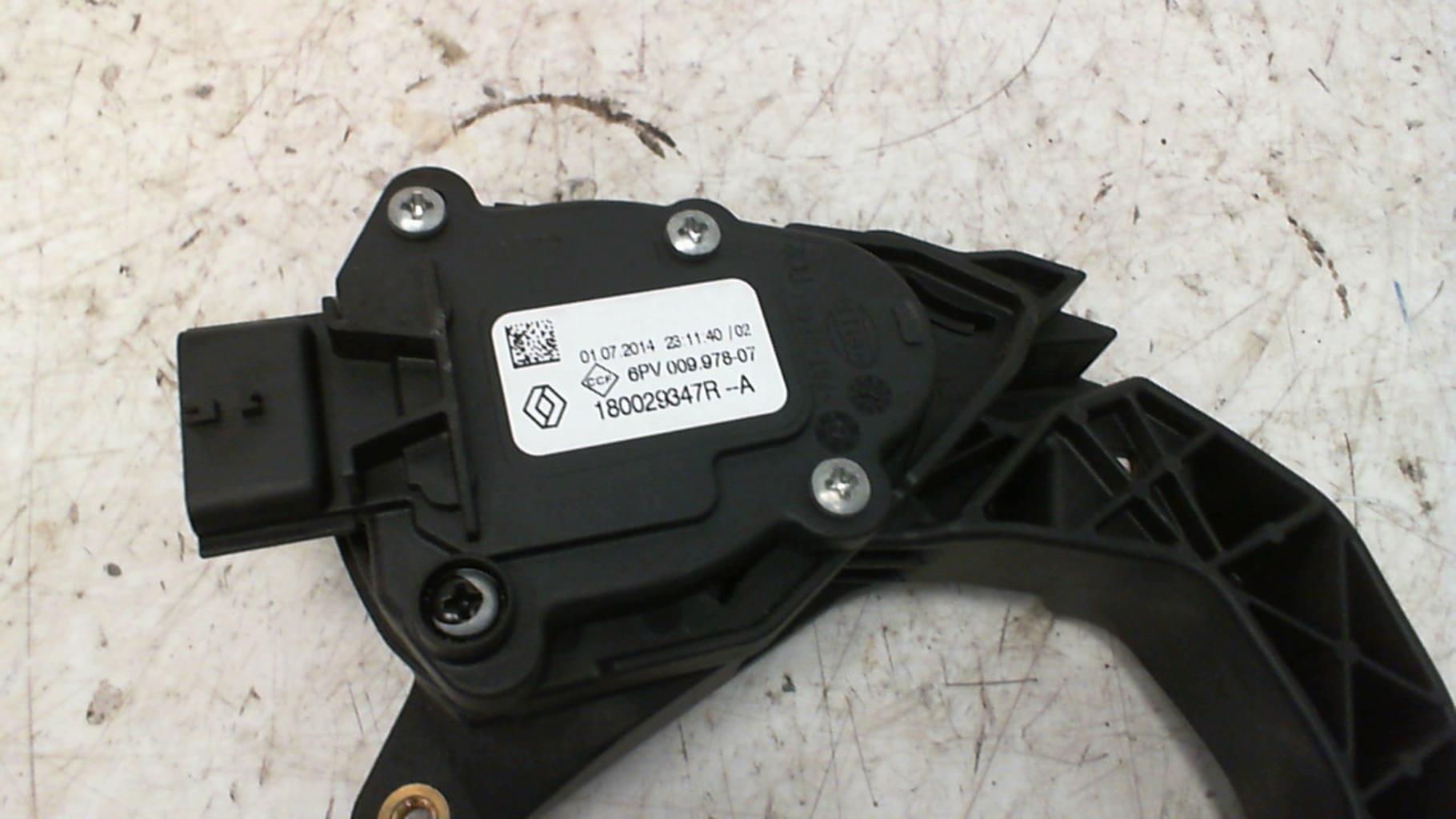 Pedale d'accelerateur RENAULT CLIO 4 PHASE 1 Essence - 1