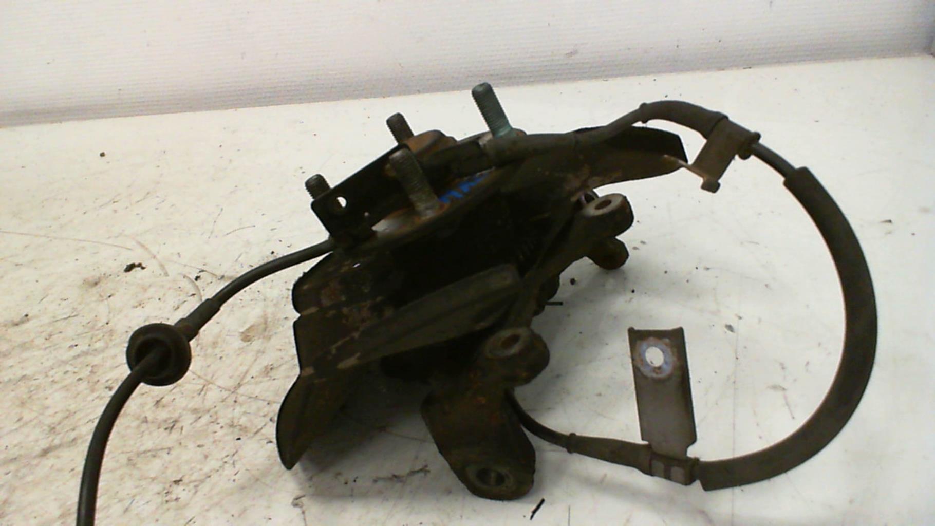 Fusee avant droit MAZDA MX5 2 PHASE 1 CABRIOLET Essence - 1
