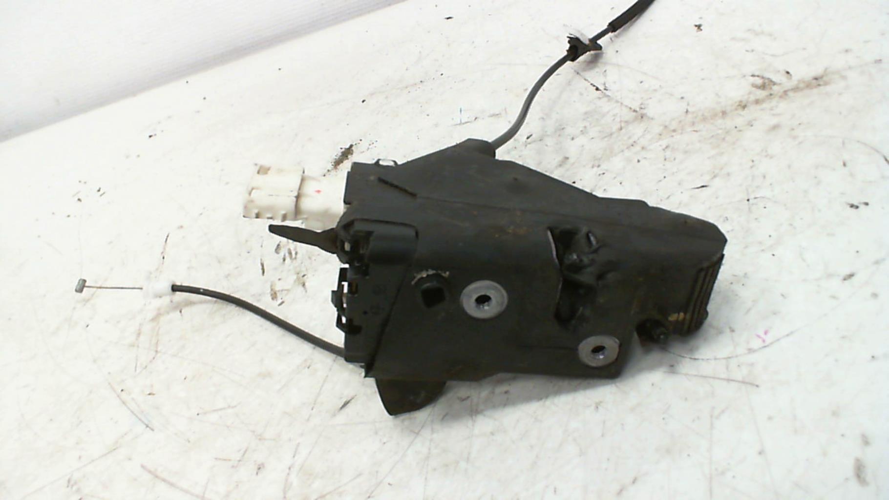 Serrure avant droit CITROEN C4 1 PHASE 1 COUPE Diesel - 1