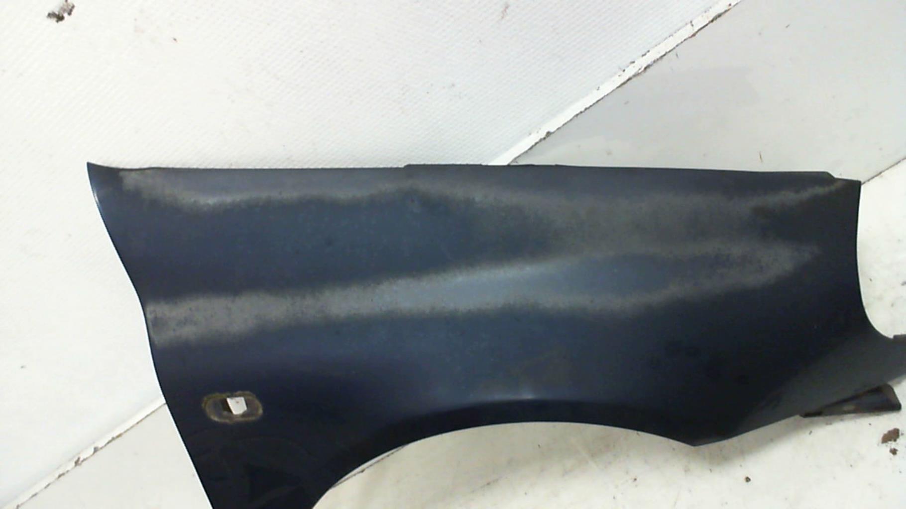 Aile avant droit RENAULT CLIO 2 PHASE 1 Essence - 1
