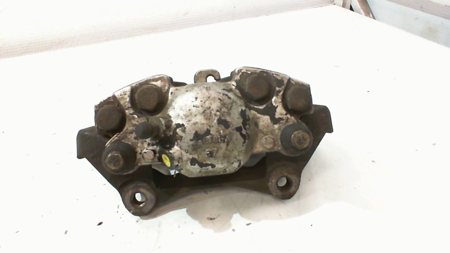 Etrier avant droit (freinage) AUDI A5 1 COUPE PHASE 2 Diesel - 1