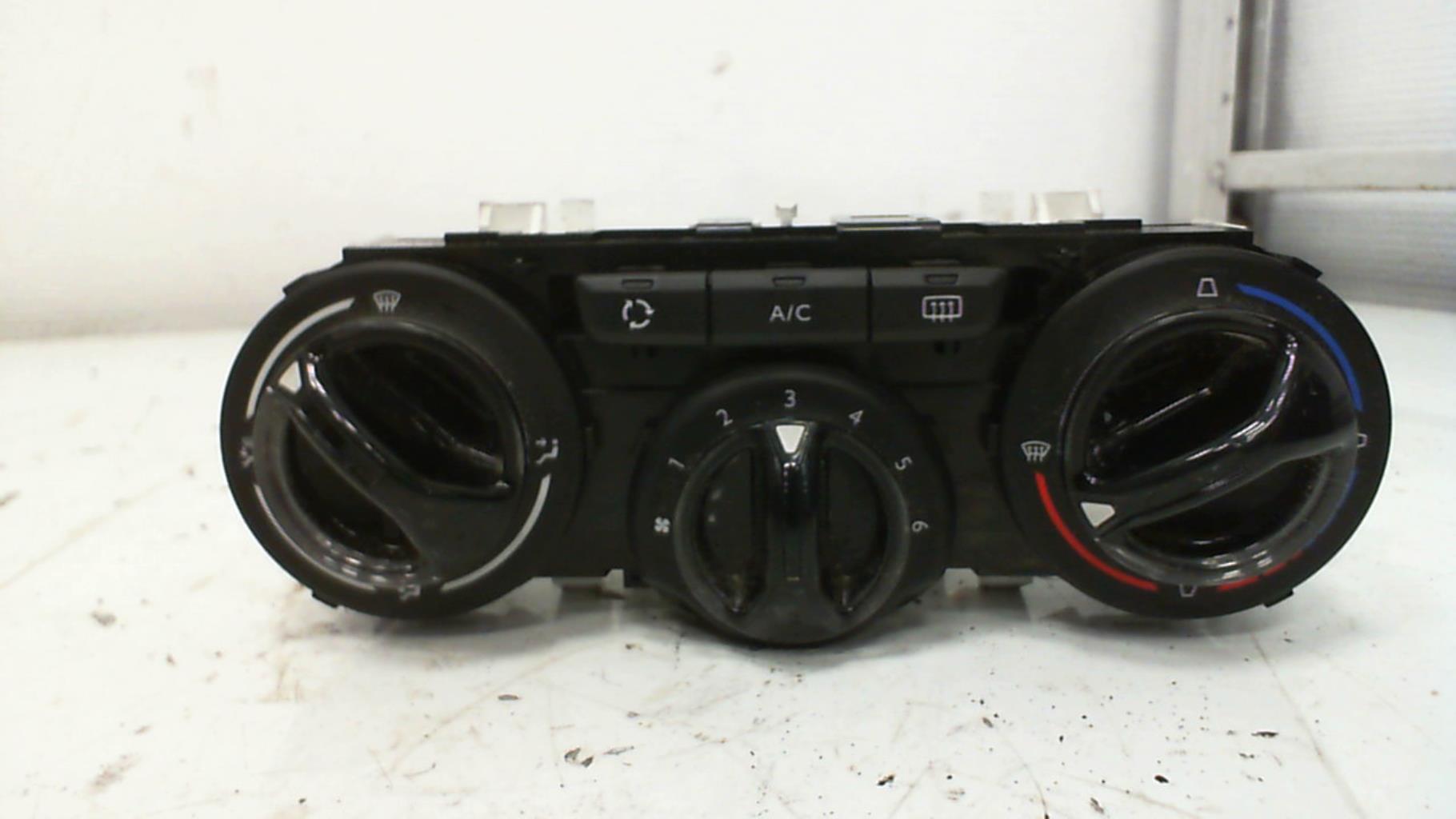 Commande chauffage PEUGEOT 208 1 PHASE 1 Essence - 1