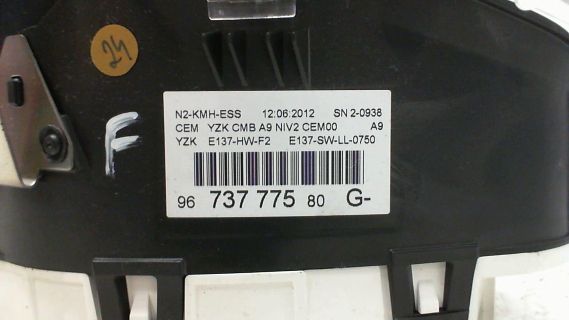 Compteur PEUGEOT 208 1 PHASE 1 Essence - 1