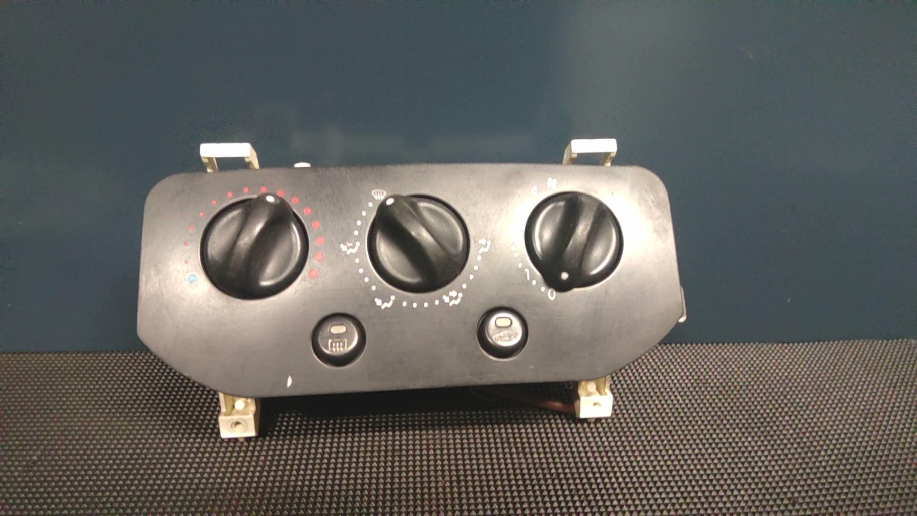 Commande chauffage RENAULT CLIO 2 PHASE 1  - 1