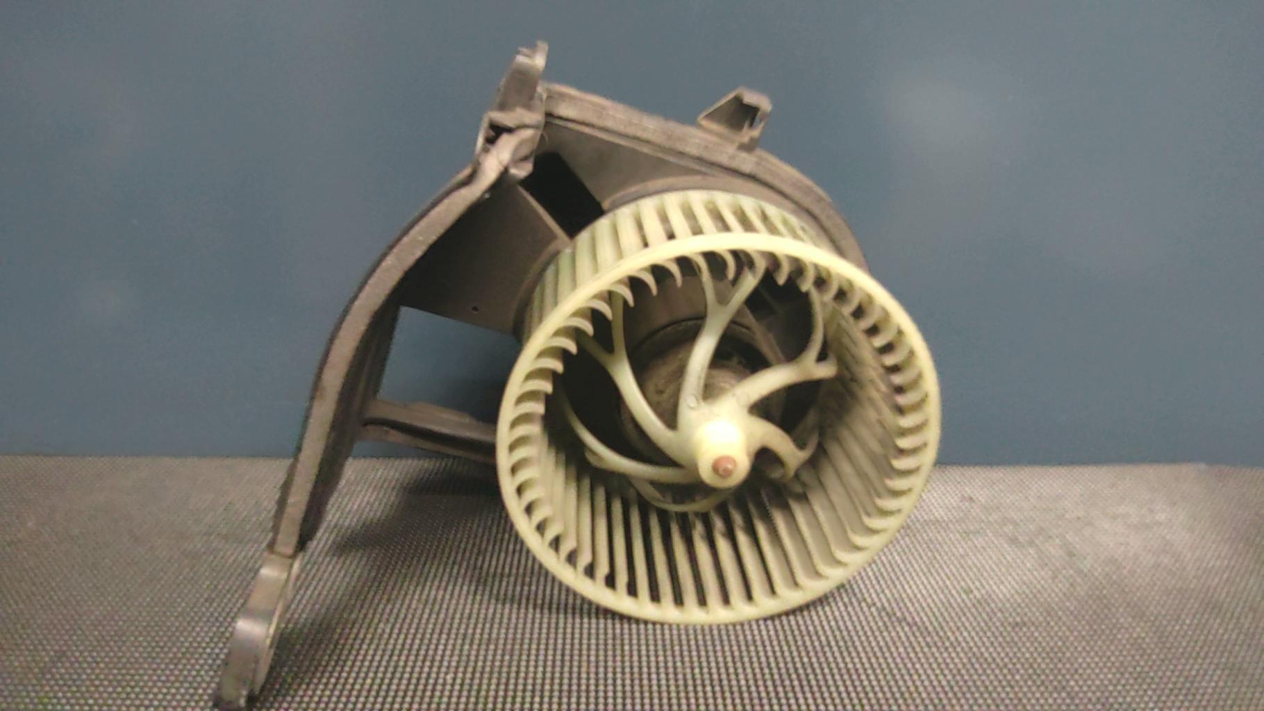 Pulseur d'air RENAULT CLIO 2 PHASE 1  - 1