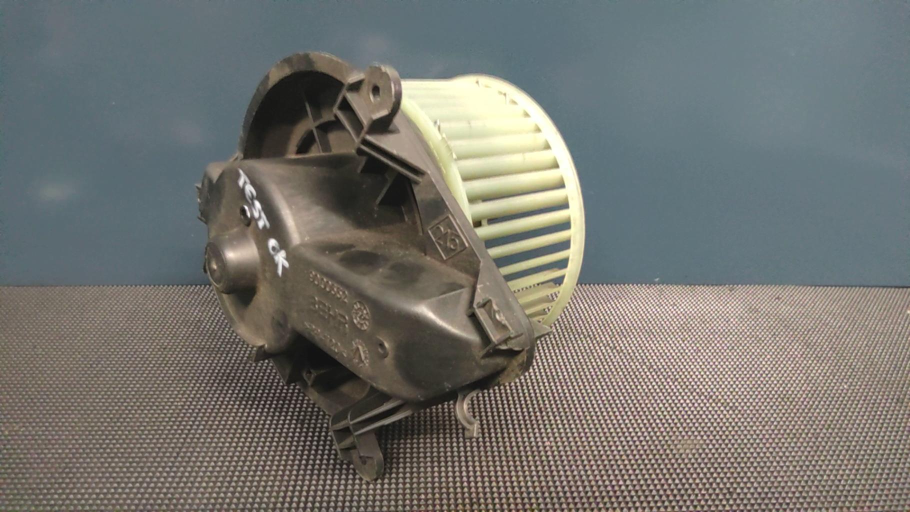 Pulseur d'air RENAULT LAGUNA 1 PHASE 1 BREAK Essence - 1