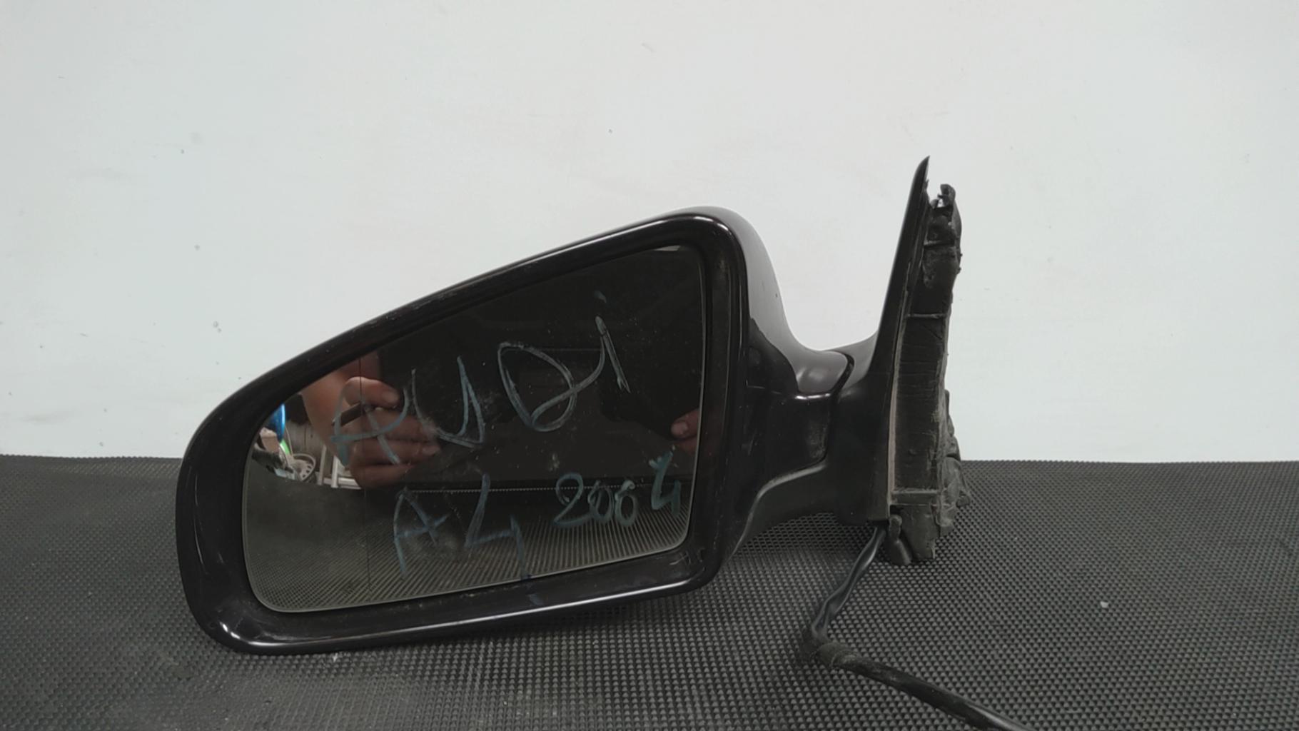 Retroviseur gauche AUDI A4 2 AVANT PHASE 2 BREAK Diesel - 1