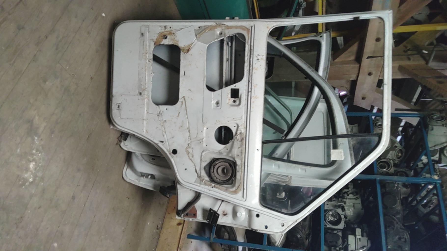 Porte avant gauche RENAULT TRAFIC 1 PHASE 1  - 1