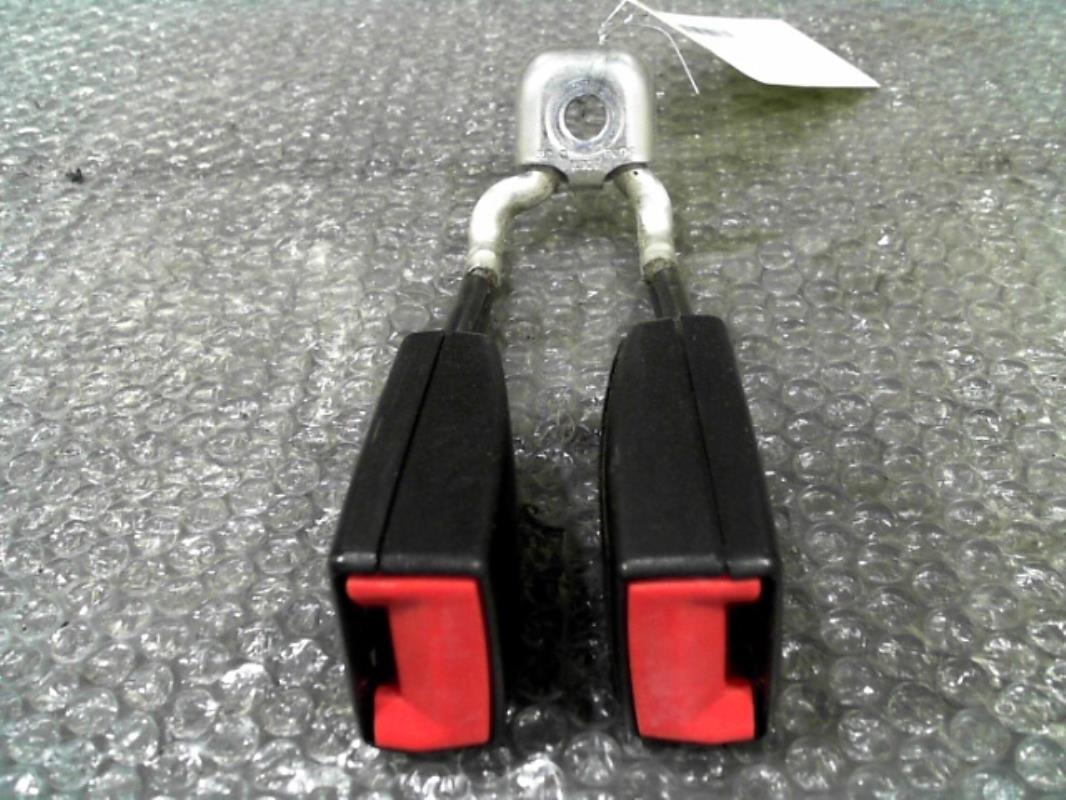 Aggancio cintura sicurezza posteriore sinistro SEAT IBIZA 3 PHASE 2 Gasolina - 1