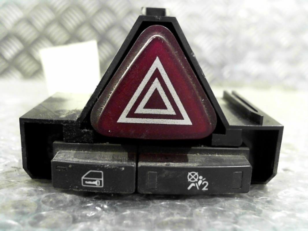Bouton de warning OPEL CORSA D PHASE 1 Diesel - 1