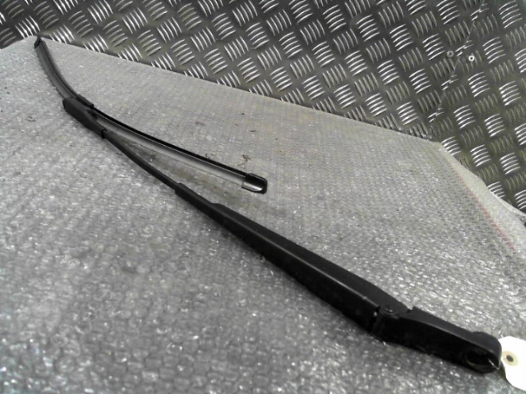 Braccio tergicristallo anteriore destro OPEL ZAFIRA B PHASE 1 Diésel - 1