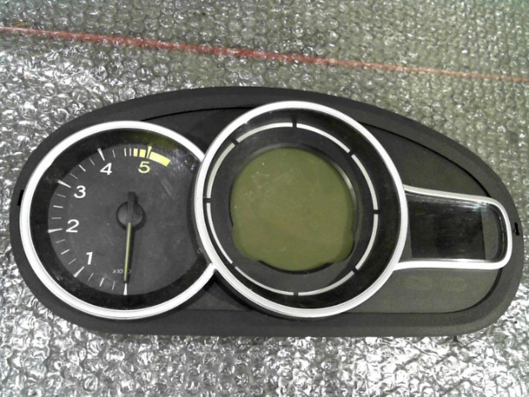 Compteur RENAULT MEGANE 3 PHASE 1 BREAK Diesel - 1