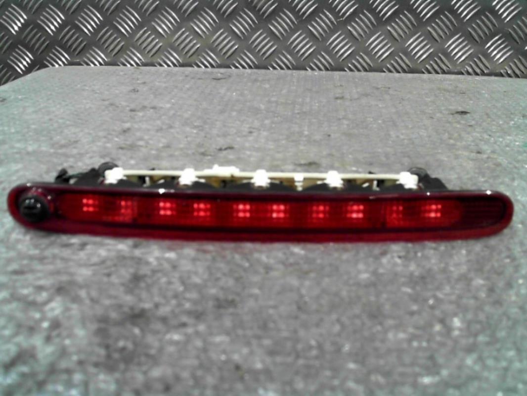 Luce stop centrale SUZUKI SWIFT 3 Gasolina - 1