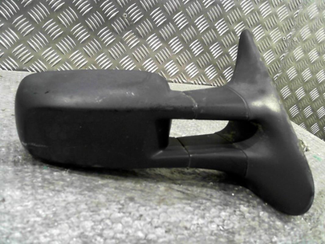 Retrovisor derecho VOLKSWAGEN CADDY 2 Diésel - 1