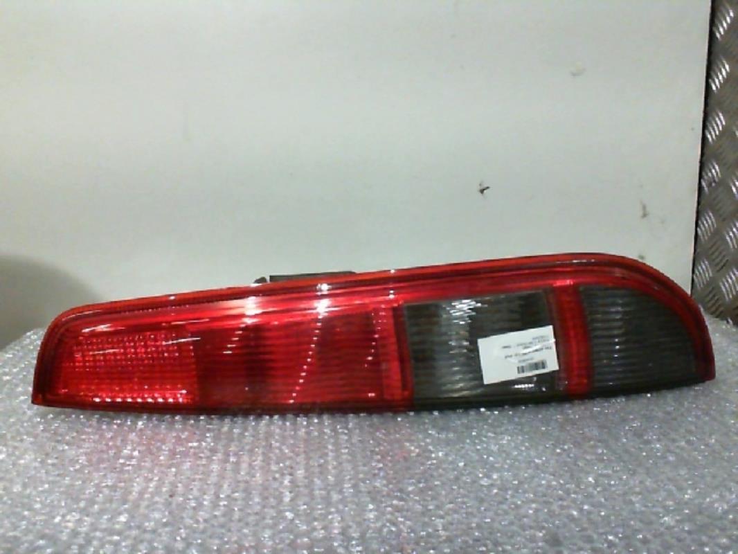 Fanale posteriore principale destro (luci) FORD FOCUS 2 PHASE 1 BREAK Diésel - 1