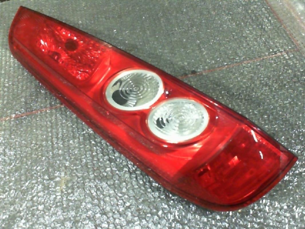 Fanale posteriore principale sinistro (luci) FORD FIESTA 5 PHASE 1 Diésel - 1