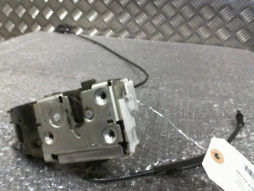 Serrure avant gauche RENAULT TWINGO 2 PHASE 1 Essence - 1