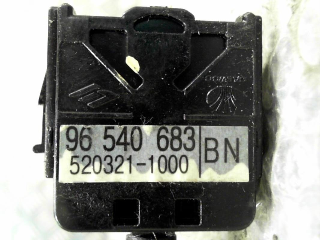 Commodo phare CHEVROLET AVEO 1 Essence - 1