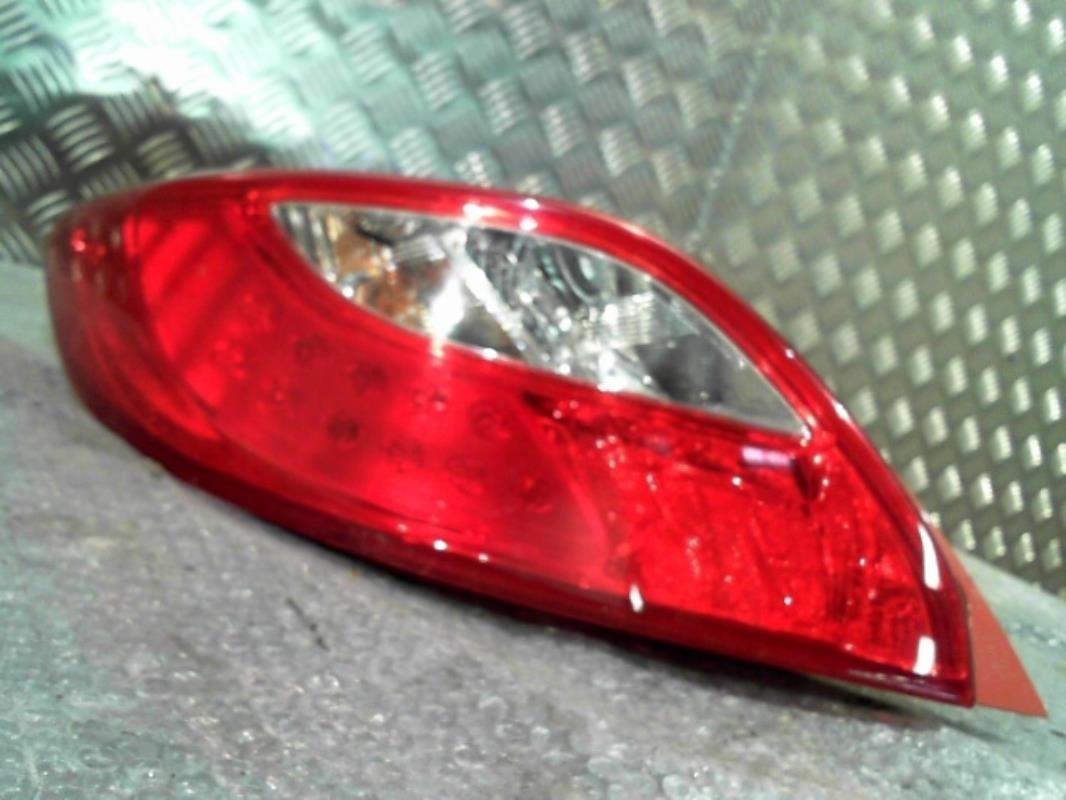 Fanale posteriore principale sinistro (luci) MAZDA 2 2 PHASE 1 Gasolina - 1