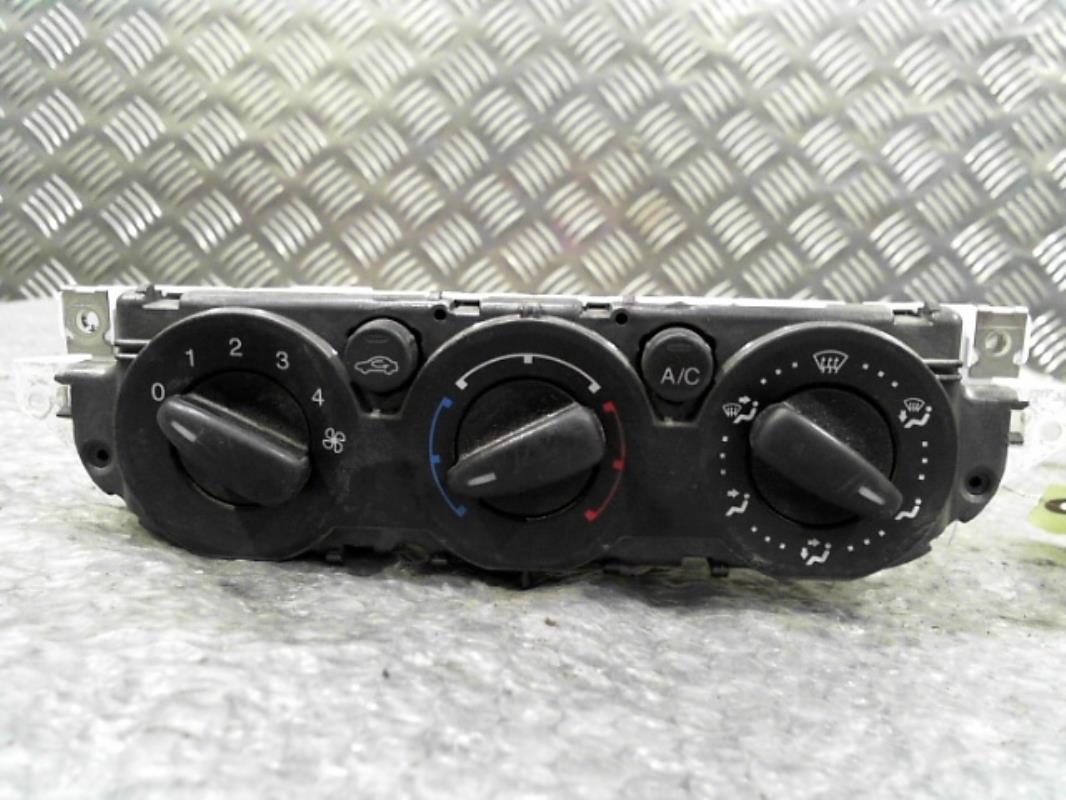 Commande chauffage FORD FOCUS 2 PHASE 2 BREAK Diesel - 1