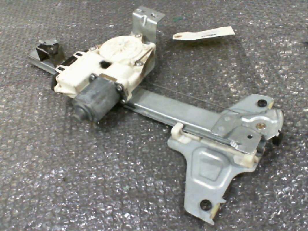 Alzacristalli elettrico posteriore destro CITROEN C4 1 PHASE 1 Gris Fer (EZW) Diésel - 1