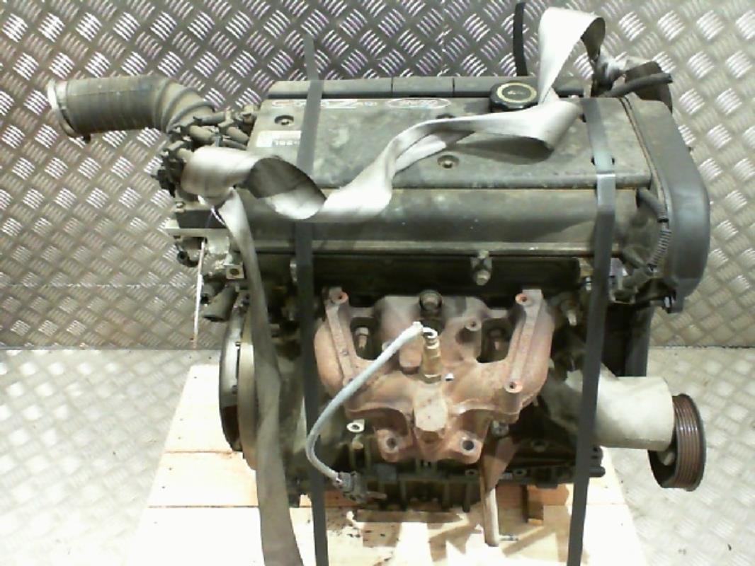 Moteur FORD FIESTA 4 PHASE 1 Essence - 1