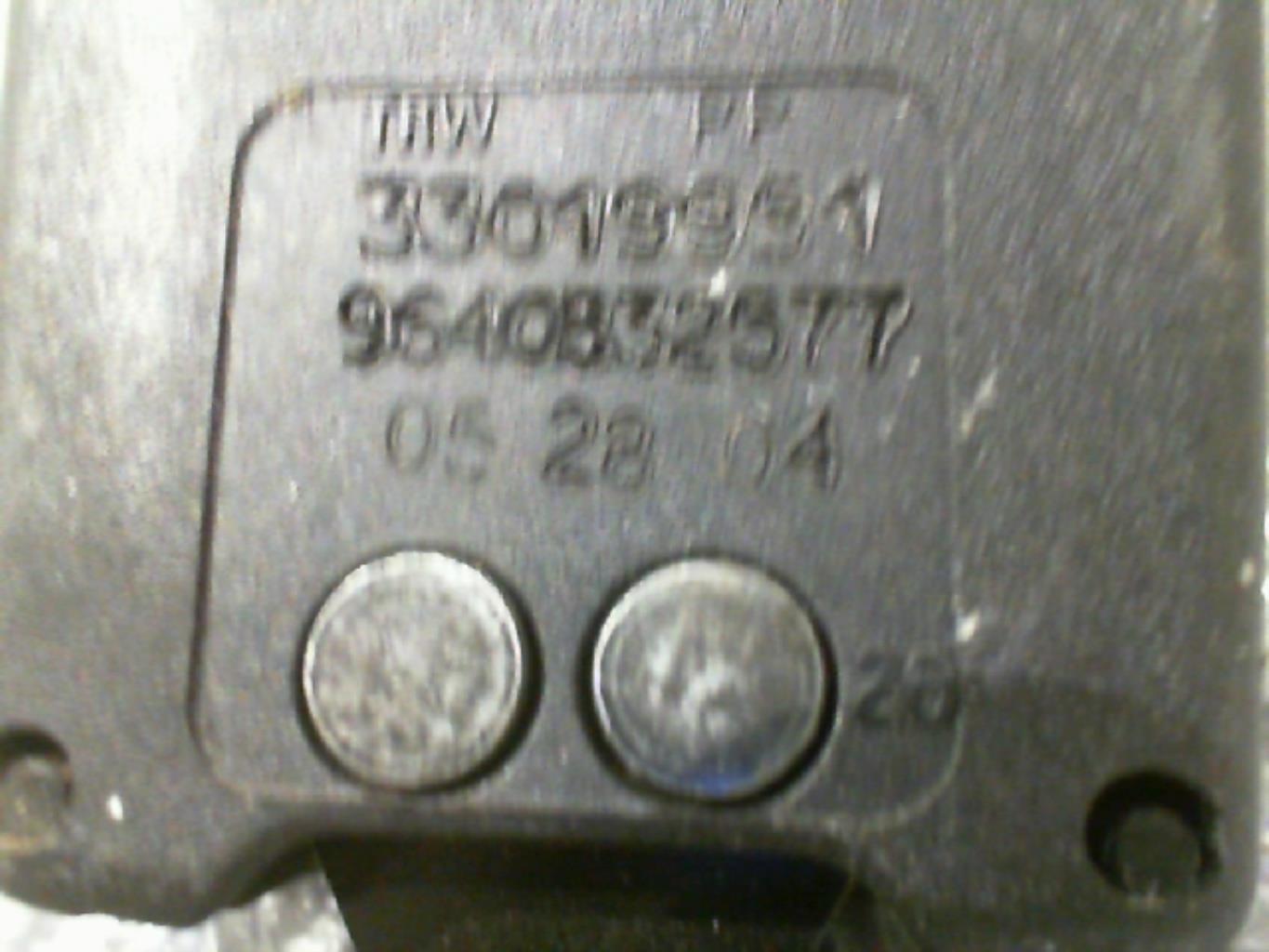 Aggancio cintura sicurezza posteriore sinistro CITROEN C2 PHASE 1 Gasolina - 1