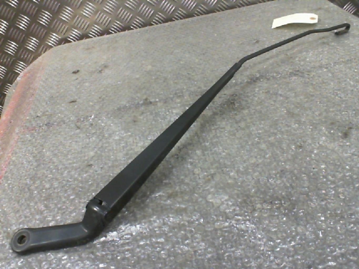 Braccio tergicristallo anteriore destro PEUGEOT 206+ Diésel - 1