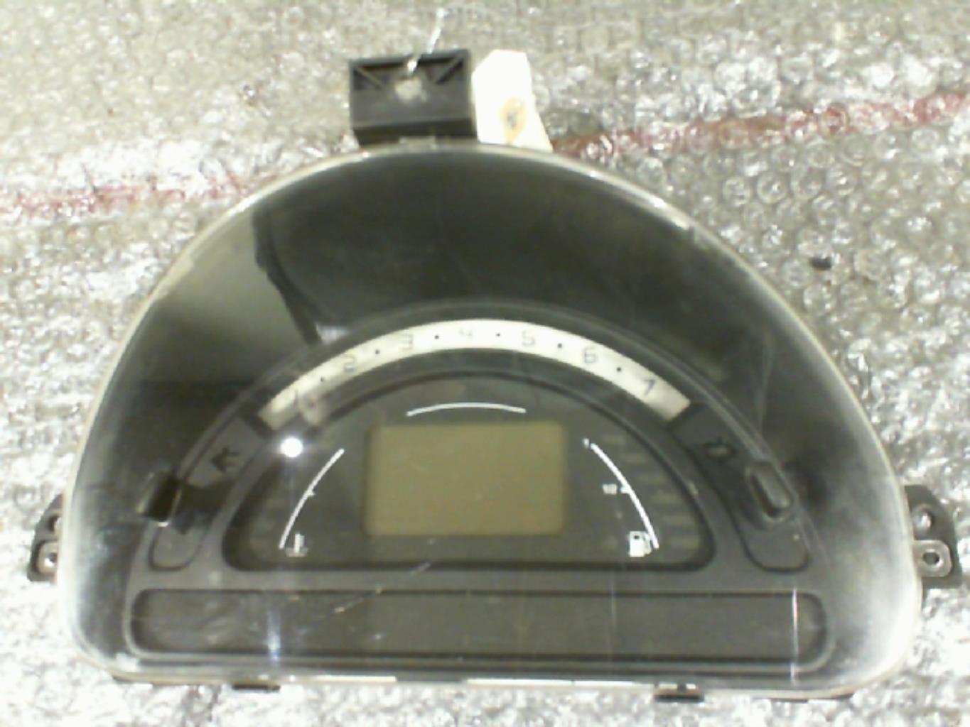 Compteur CITROEN C2 PHASE 1 Essence - 1